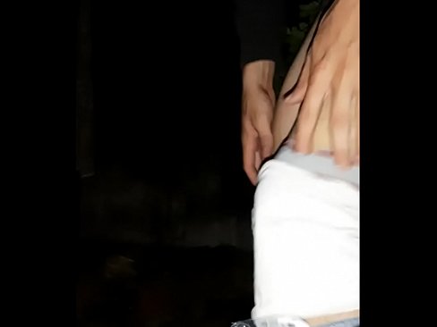 ❤️ Neidiodd fy nghymydog ar fy wal cwarantîn Porn rhefrol atom ni cy.liporno.ru ☑