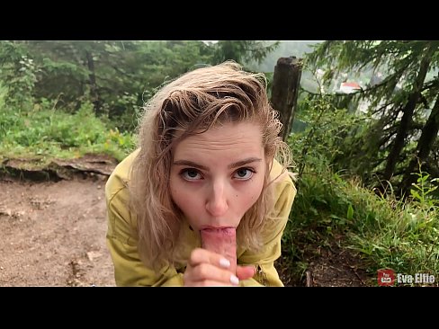 ❤️ Merch yn llyncu cum ar ôl blowjob cyhoeddus - Eva Elfi Porn rhefrol atom ni cy.liporno.ru ☑